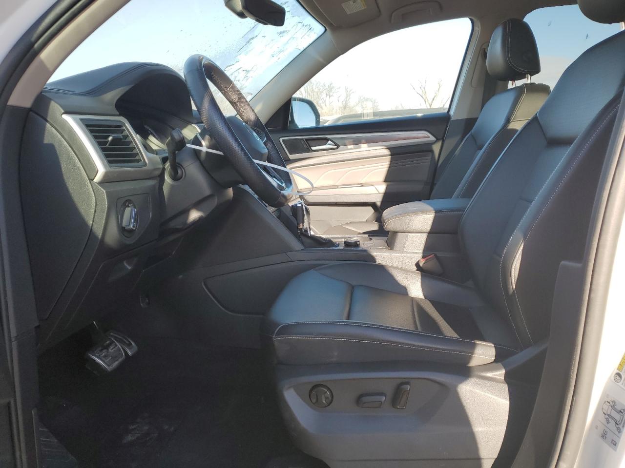 2021 Volkswagen Atlas - Image 7