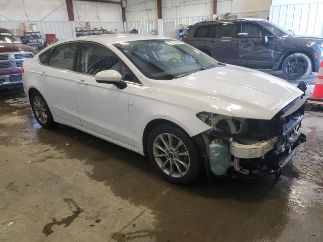  FORD FUSION 2017 Белый