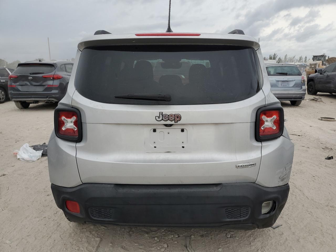 VIN ZACCJABT1FPC30513 2015 JEEP RENEGADE no.6