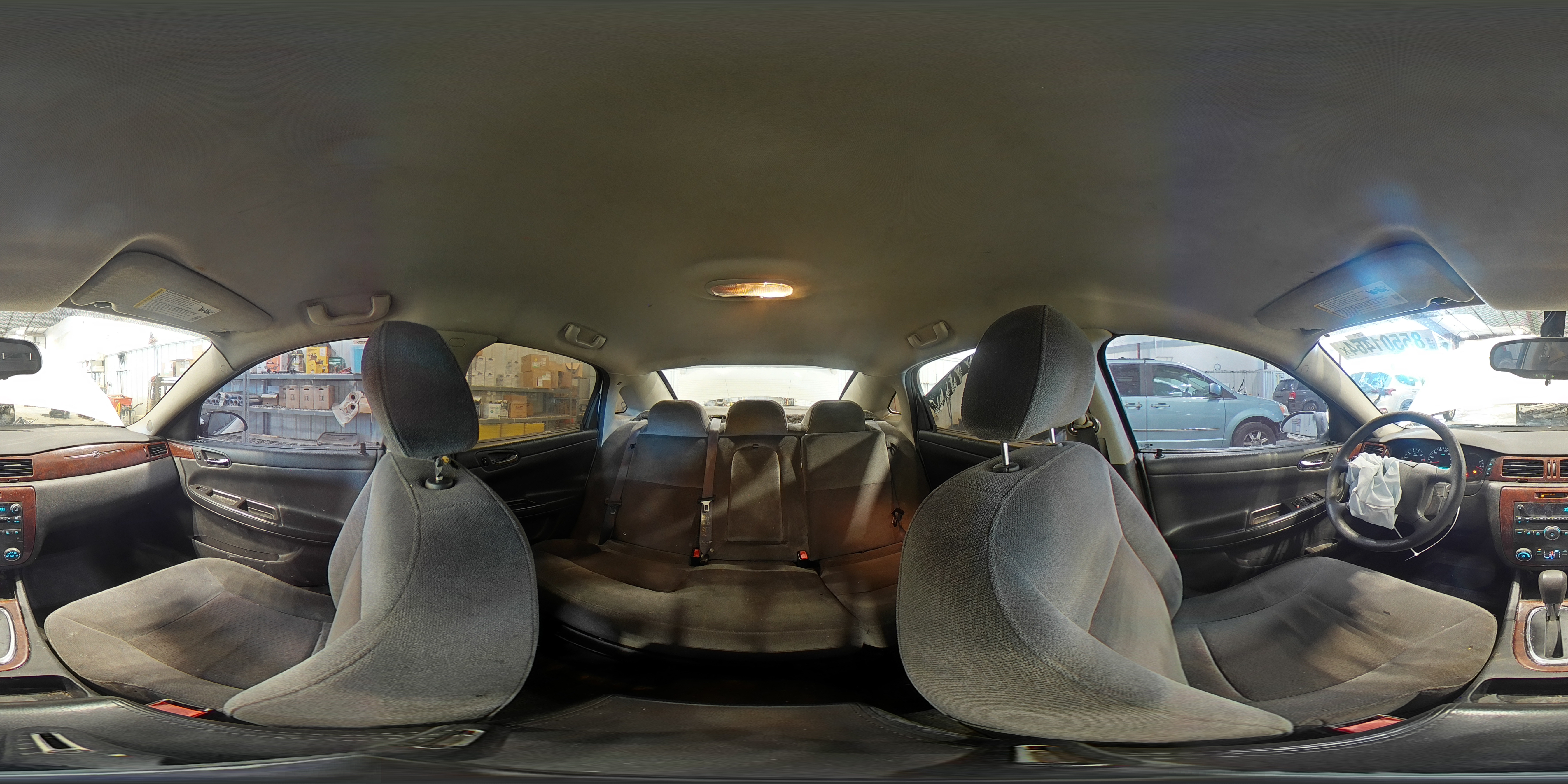 2008 Chevrolet Impala - Image 13