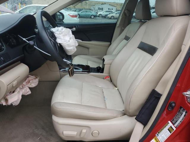  TOYOTA CAMRY 2014 Czerwony