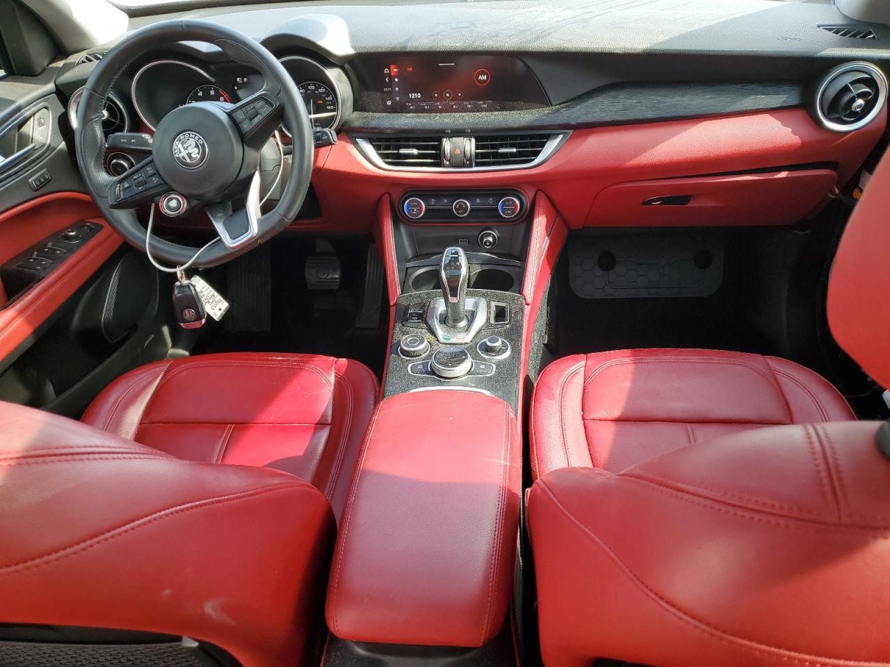 2021 Alfa Romeo Stelvio - Image 8
