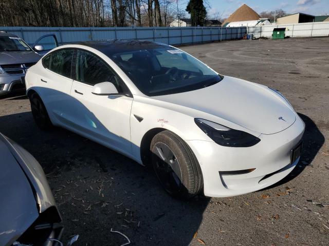  TESLA MODEL 3 2021 Білий