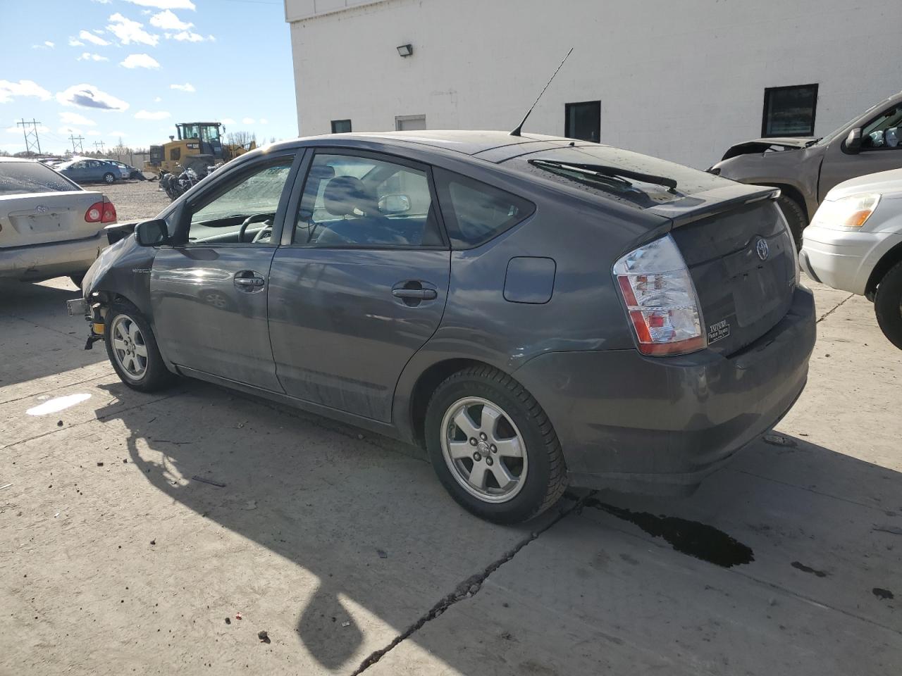 2007 Toyota Prius - Image 2