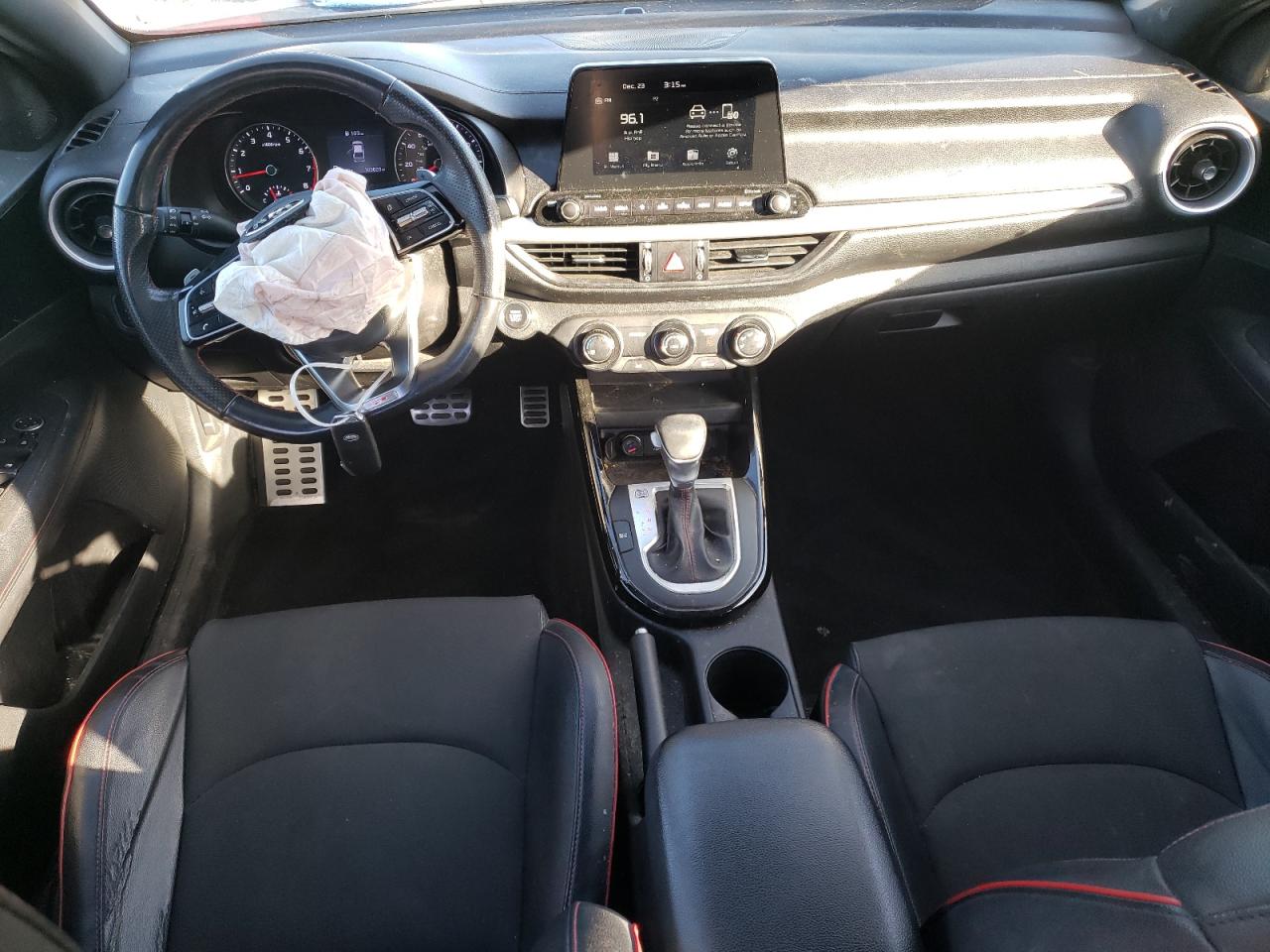 2021 Kia Forte - Image 8