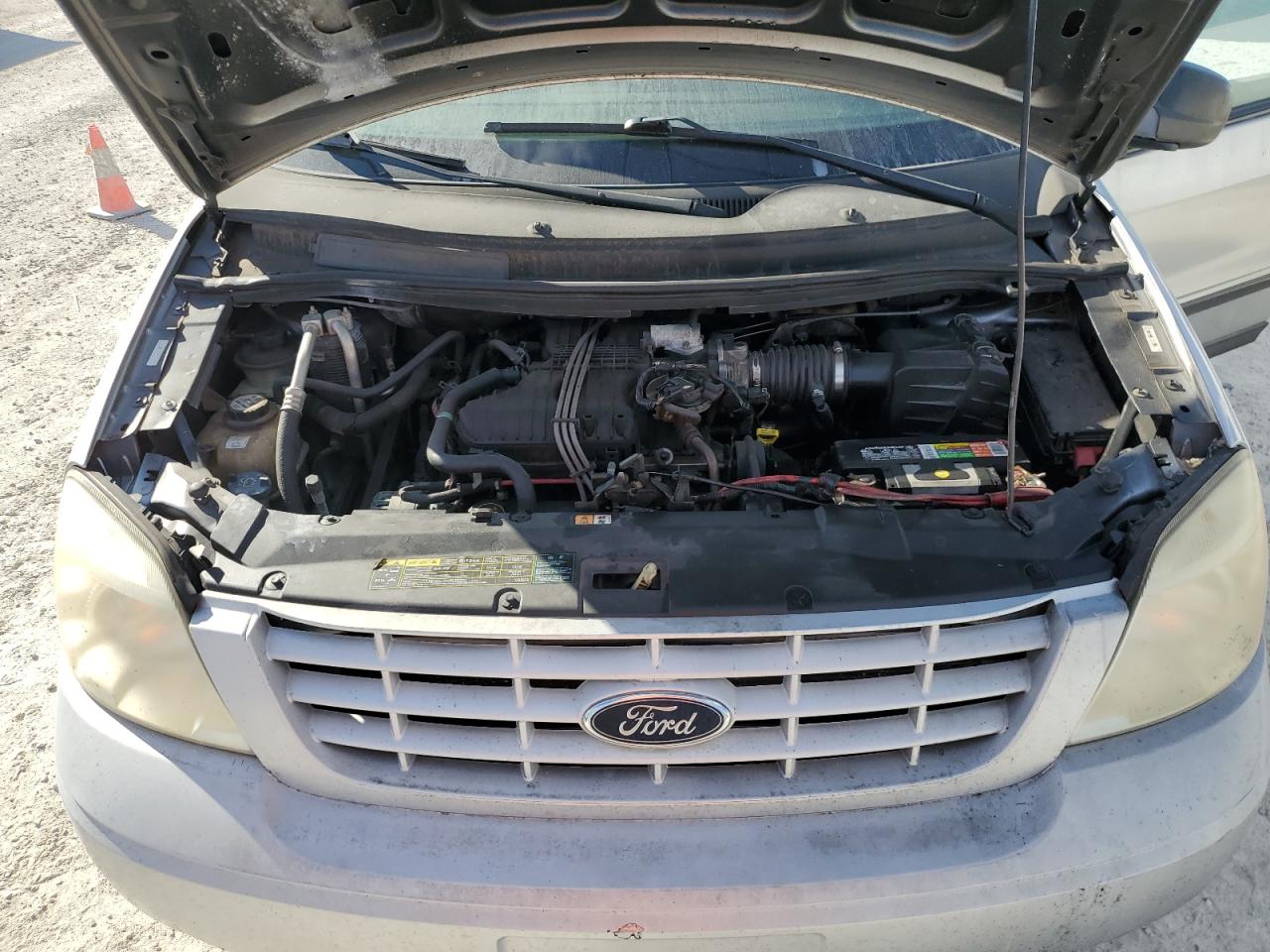 2007 Ford Freestar - Image 12