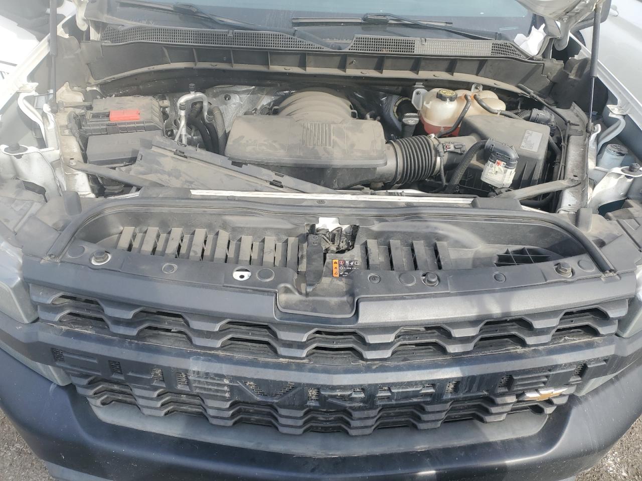 2020 Chevrolet Silverado - Image 11