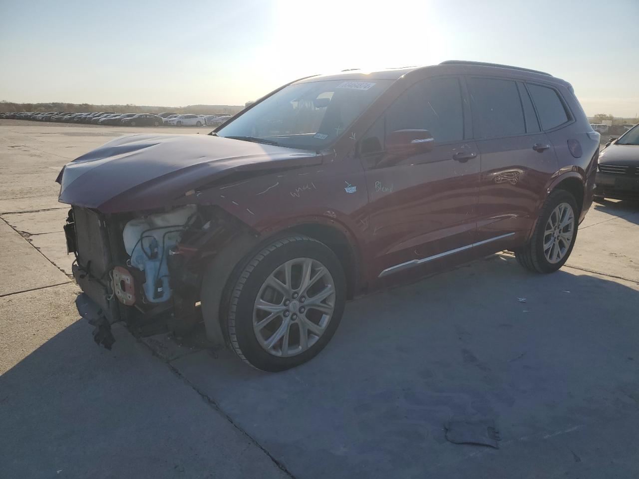 2020 Cadillac XT6 - Image 1