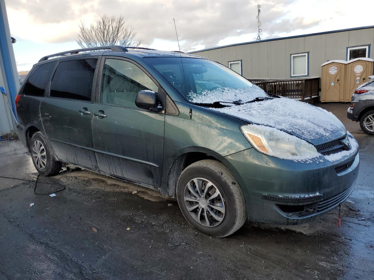 2004 Toyota Sienna - Image 4