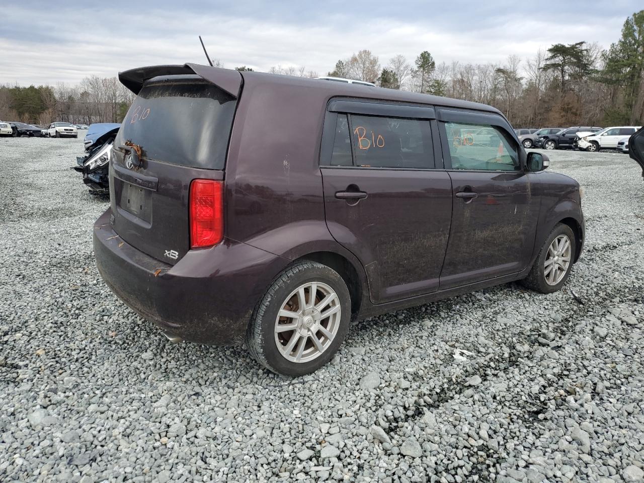 2010 Toyota xB - Image 3