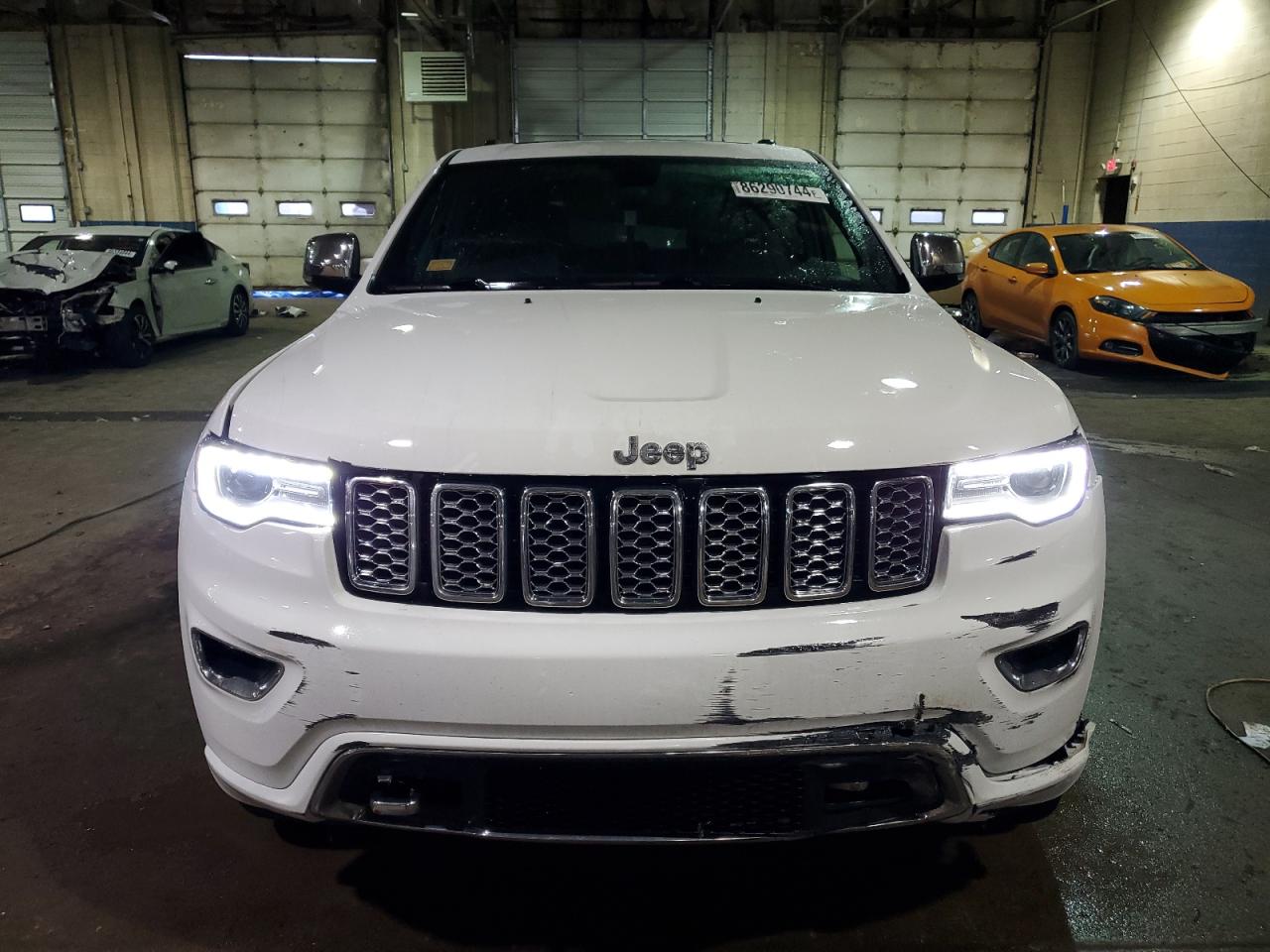 2019 Jeep Grand Cherokee - Image 5