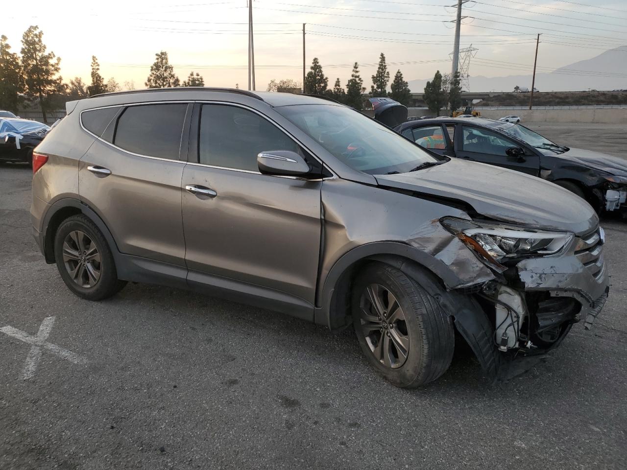 VIN 5XYZU3LB7EG133219 2014 HYUNDAI SANTA FE no.4