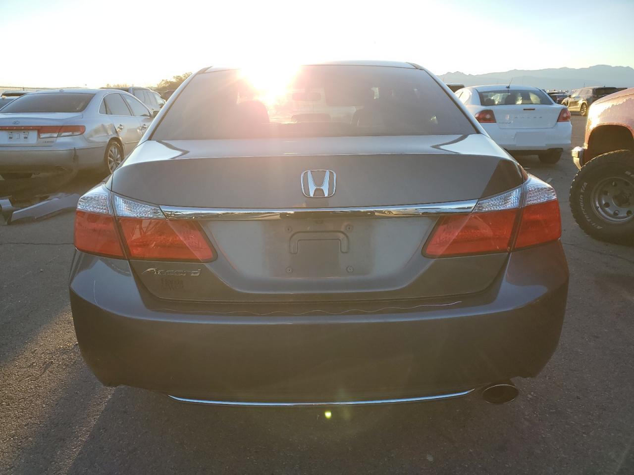 2015 Honda Accord - Image 6
