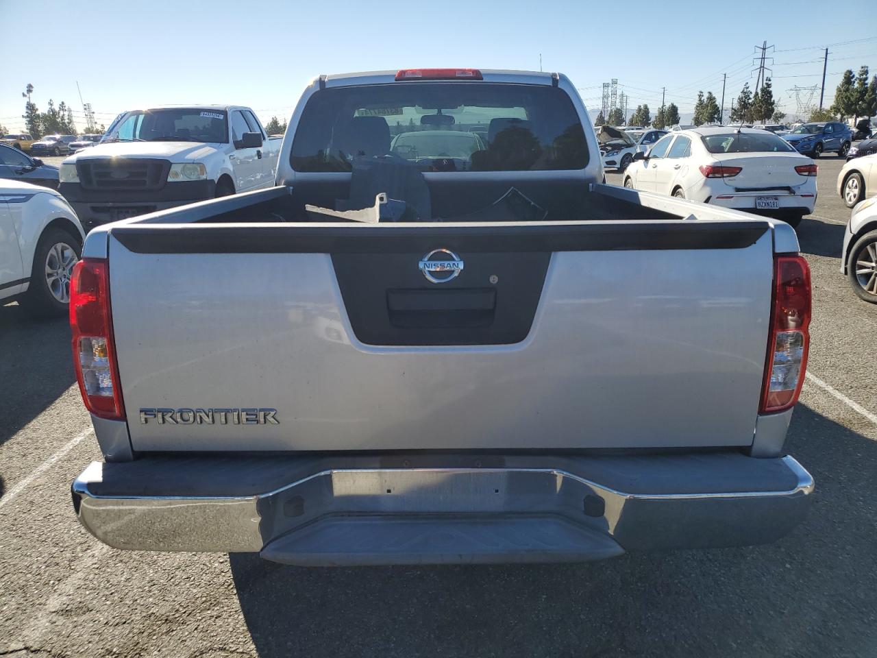 2016 Nissan Navara (Frontier) - Image 6