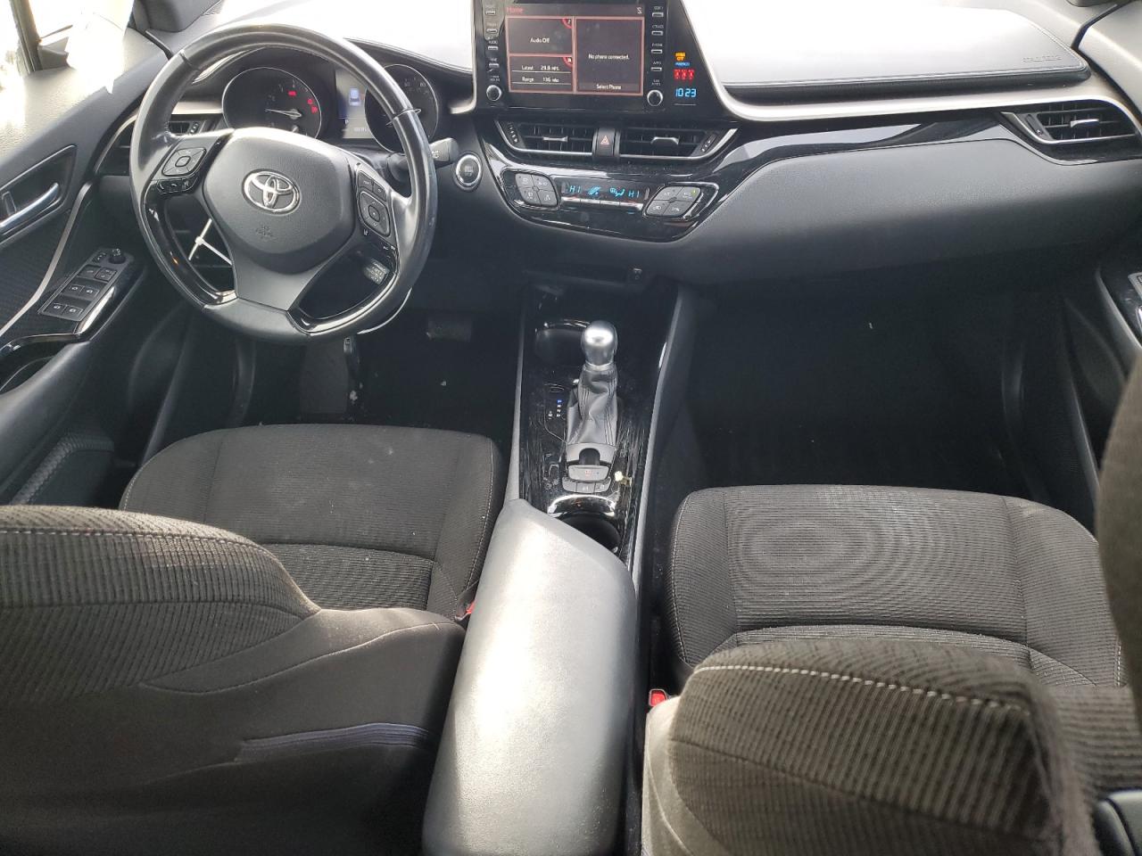 2019 Toyota C-HR - Image 8