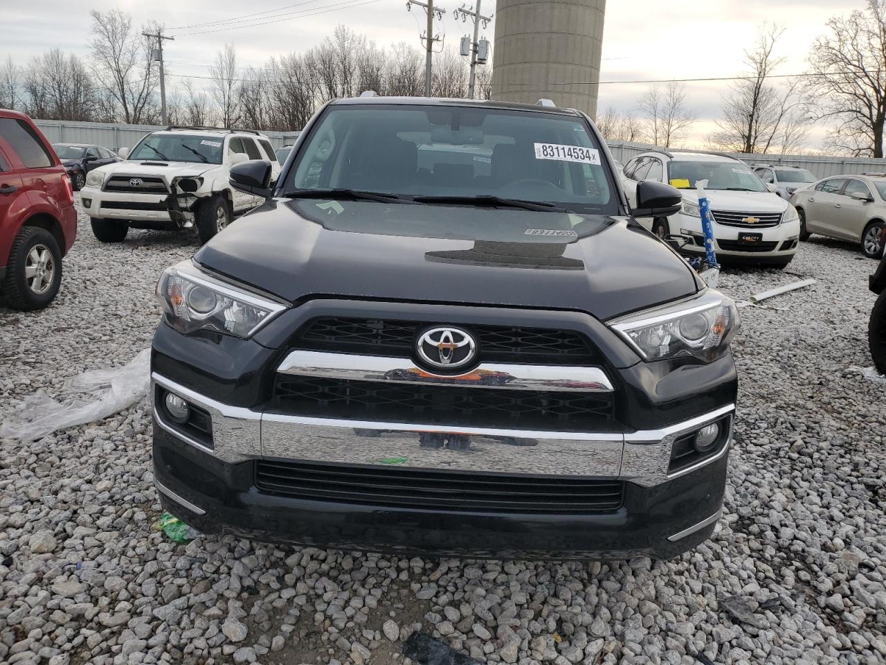 VIN JTEBU5JR5K5680762 2019 TOYOTA 4RUNNER no.5