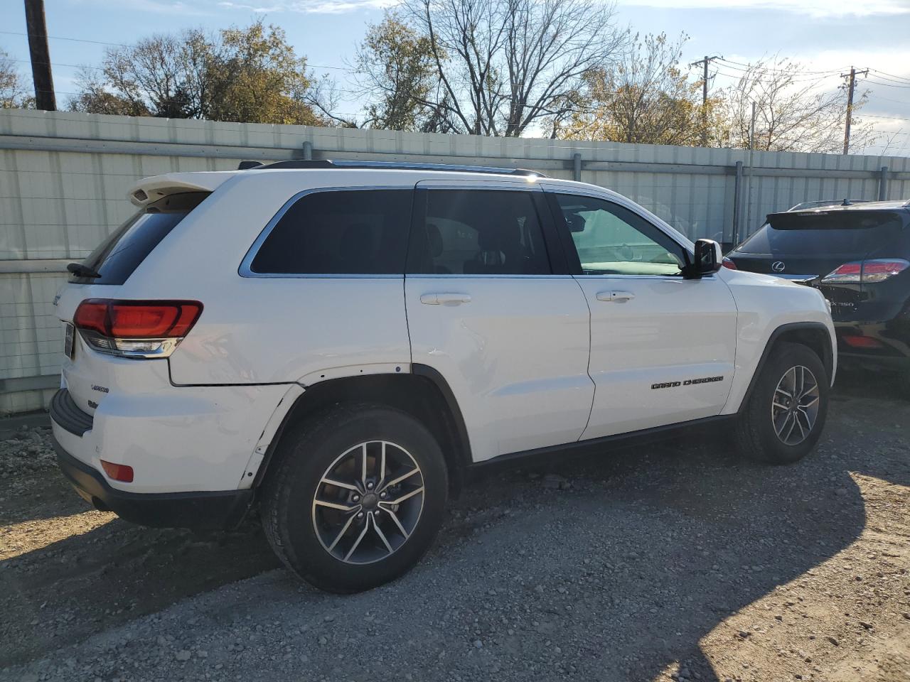 2020 Jeep Grand Cherokee - Image 3