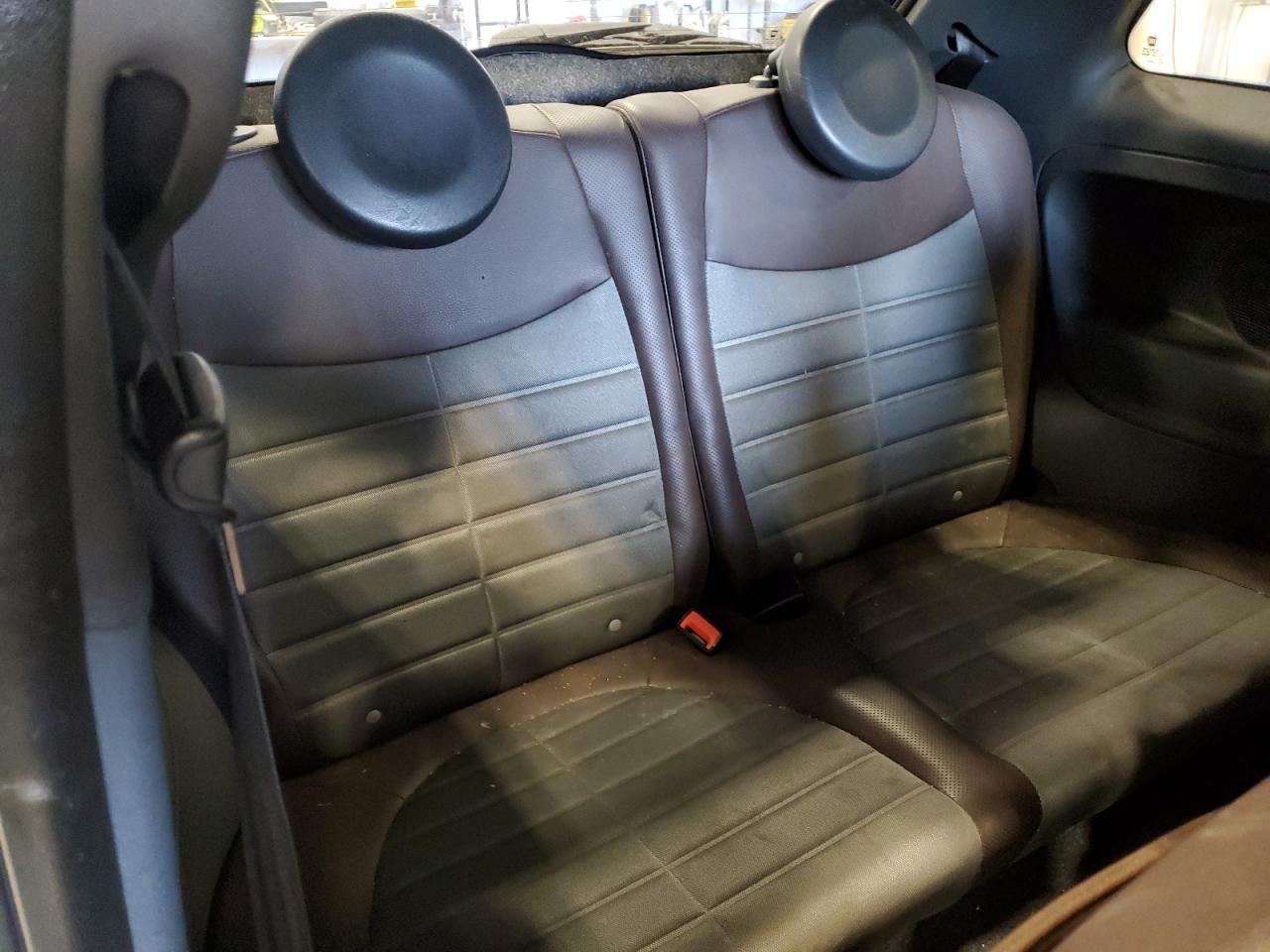 2012 Fiat 500 - Image 10