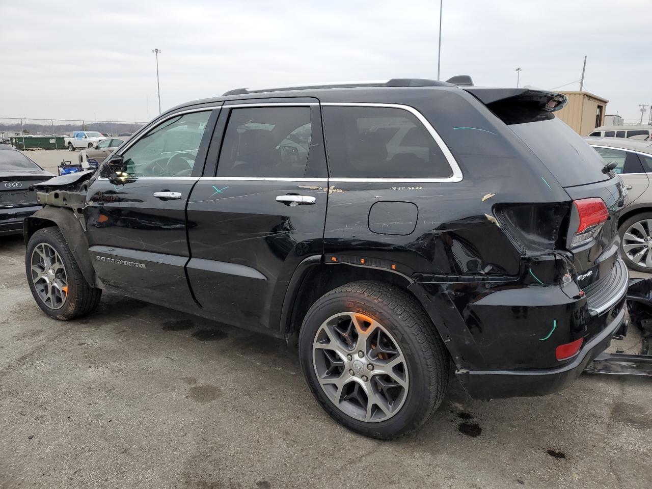 2019 Jeep Grand Cherokee - Image 2