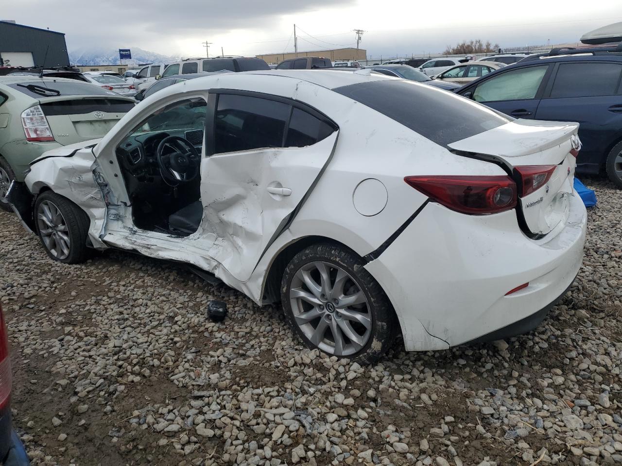 2014 Mazda 3 - Image 2