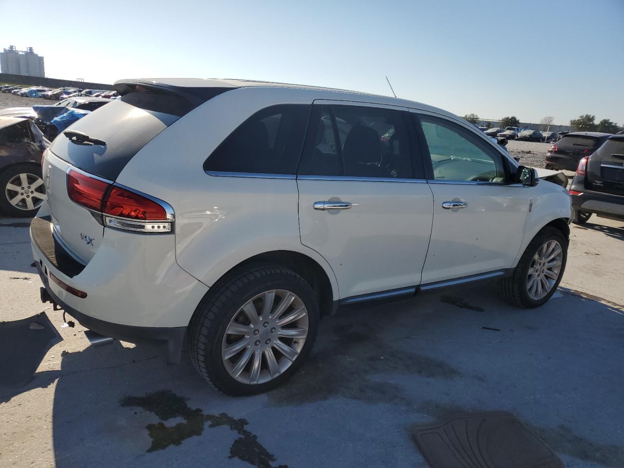 VIN 2LMDJ6JK5DBL43330 2013 LINCOLN MKX no.3