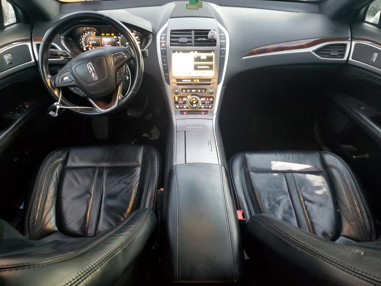 2017 Lincoln MKZ - Image 8