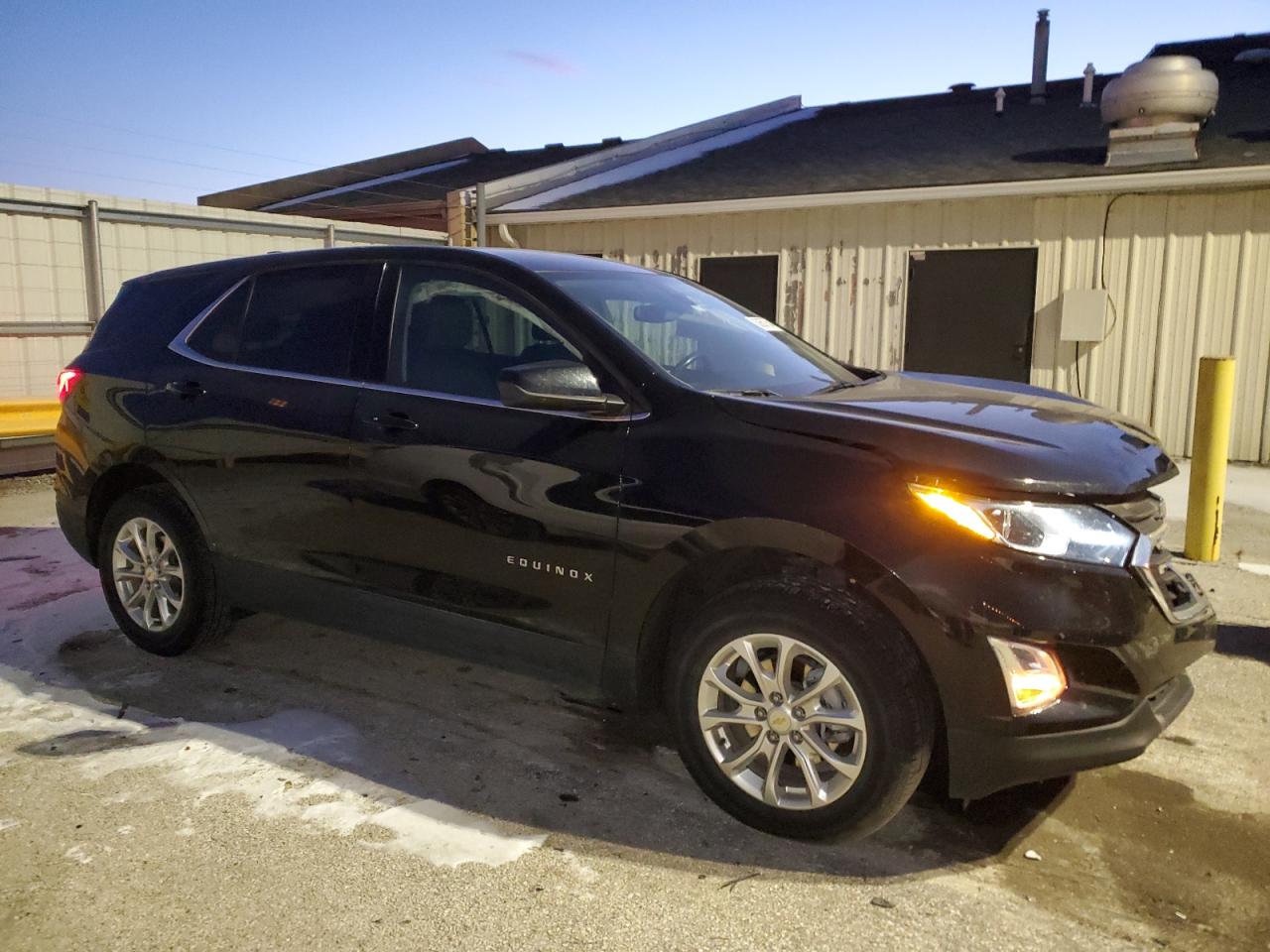 2020 Chevrolet Equinox - Image 4