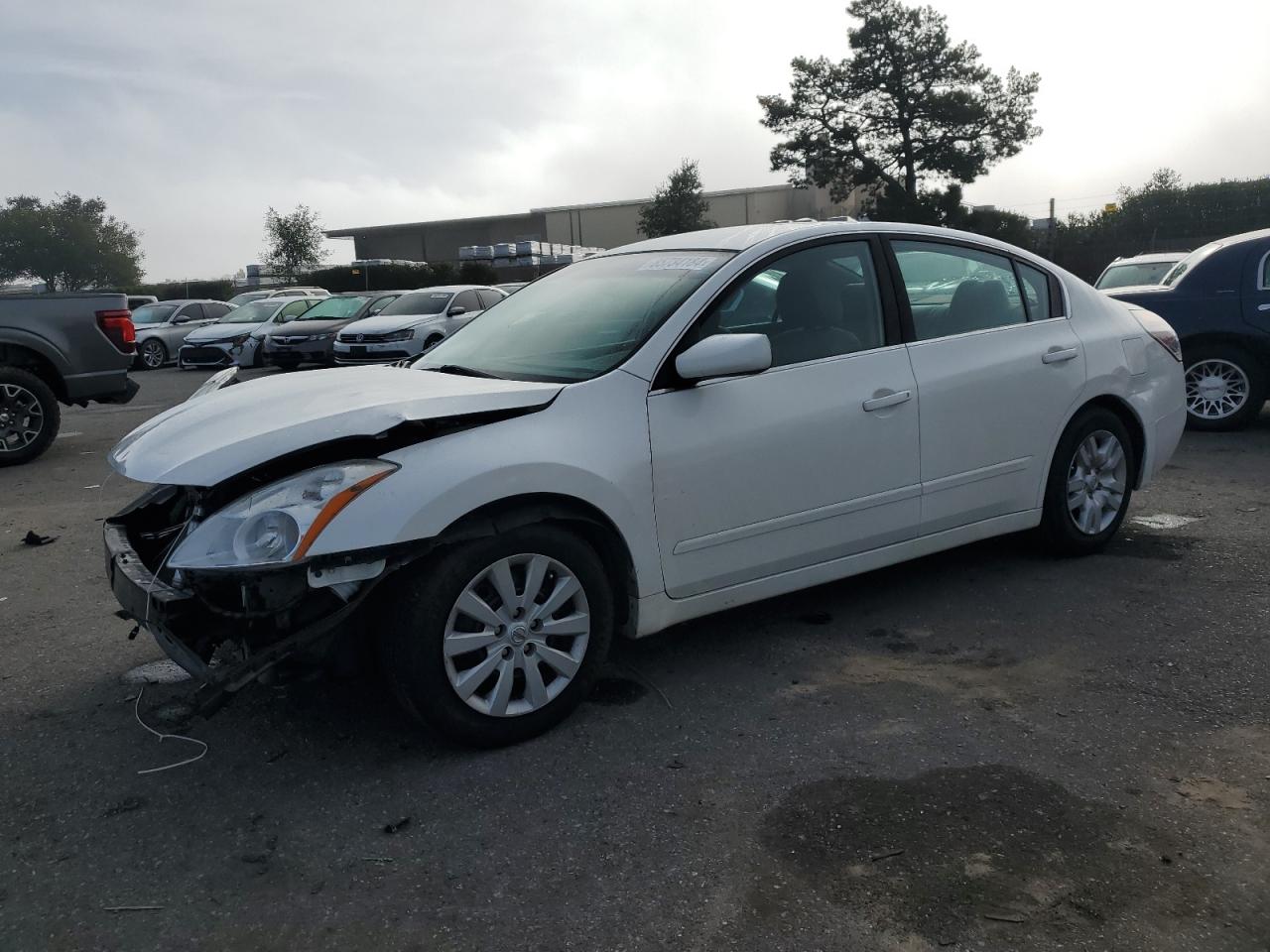 2011 Nissan Altima Base na sprzedaż w San Martin, CA - Front End