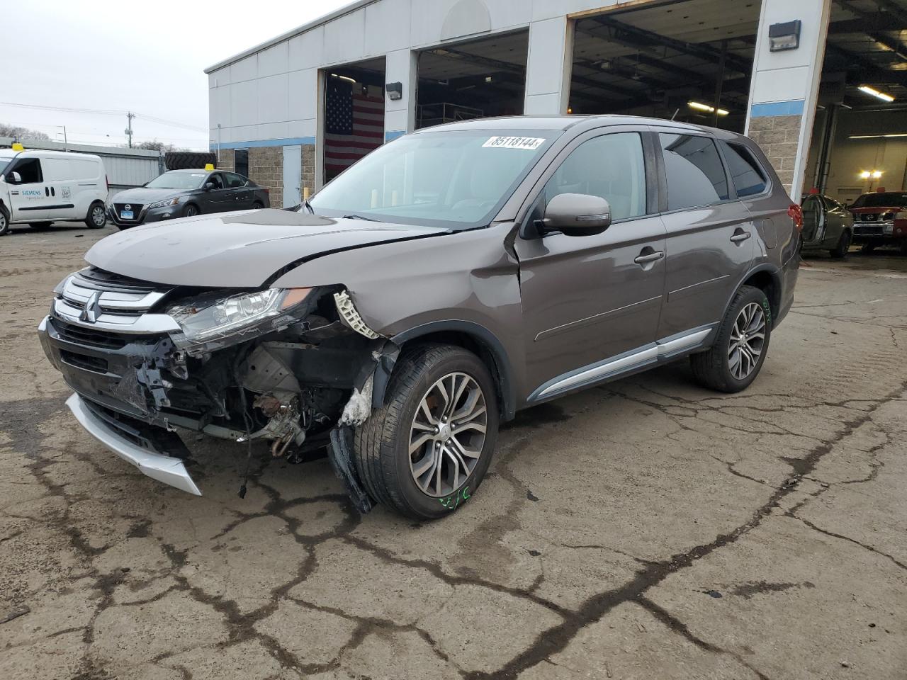 VIN JA4AZ3A34GZ008008 2016 MITSUBISHI OUTLANDER no.1