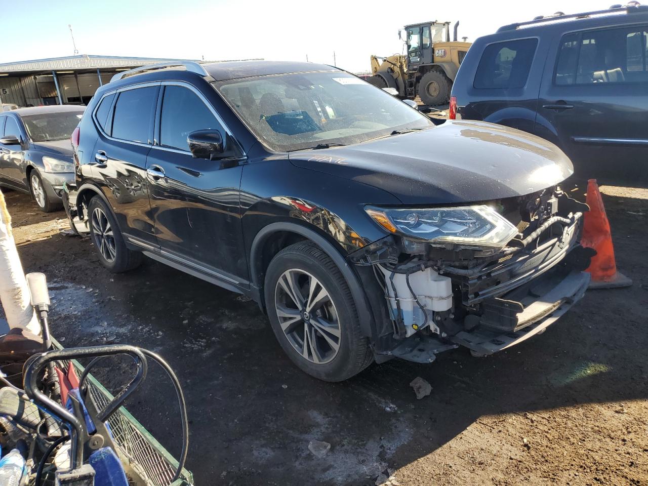 2017 Nissan Rogue - Image 5