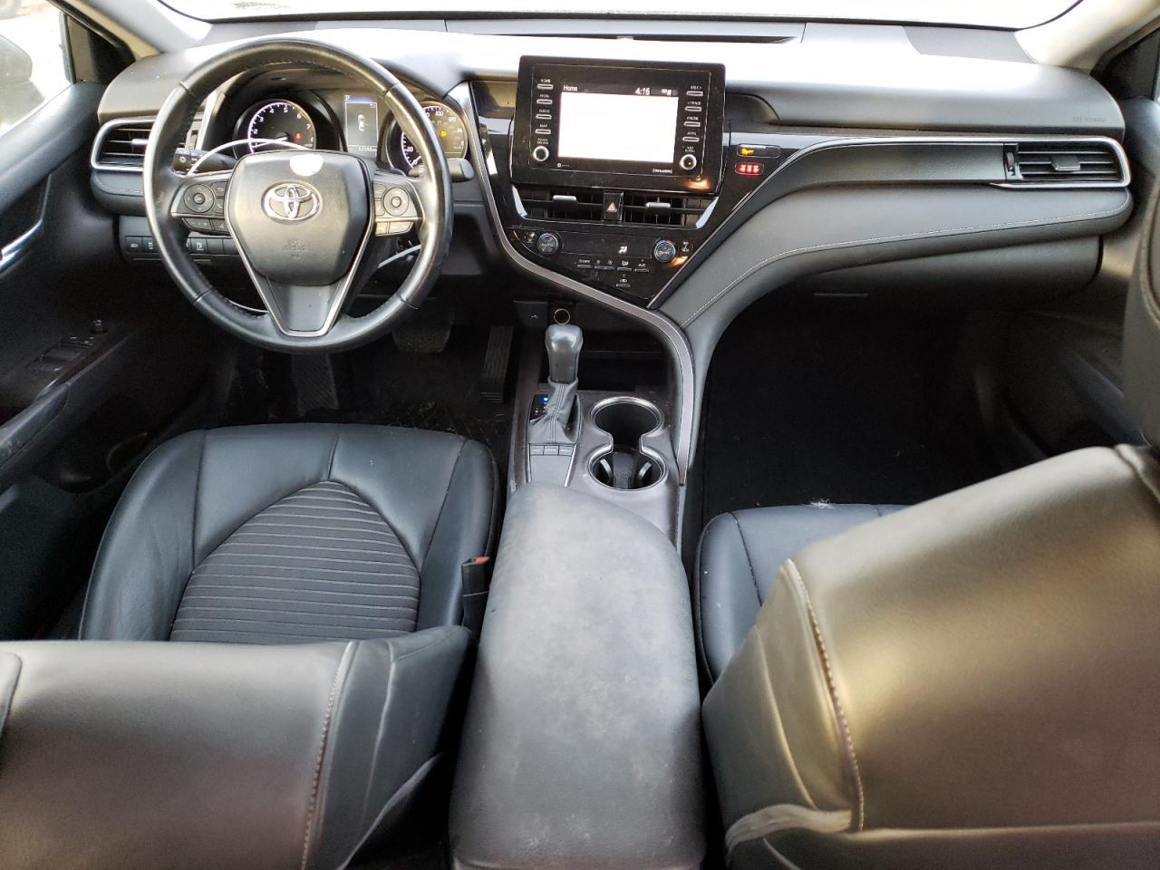2022 Toyota Camry - Image 8
