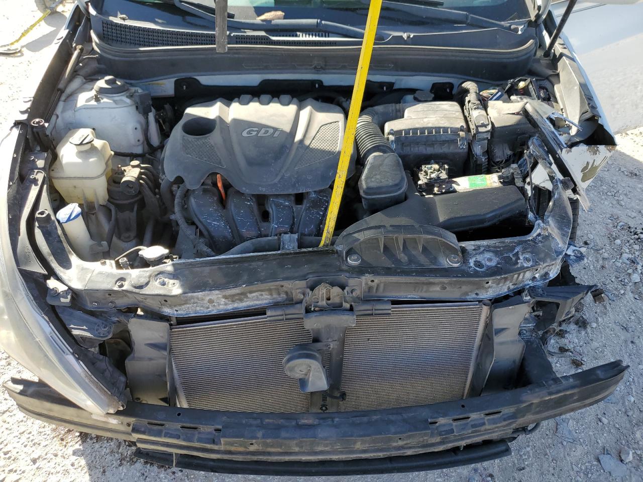 2011 Hyundai Sonata - Image 12