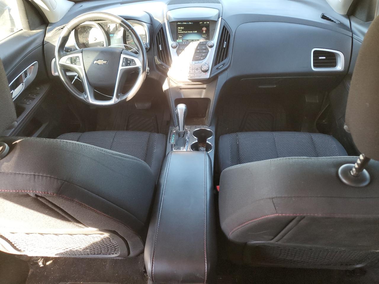 2015 Chevrolet Equinox - Image 8