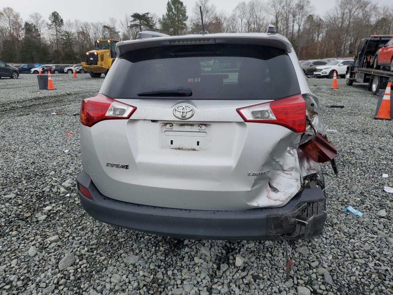 2013 Toyota RAV 4 - Image 6