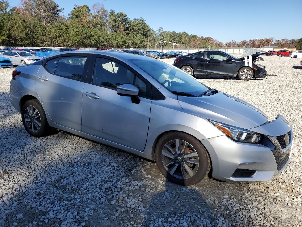 2021 Nissan Versa - Image 4