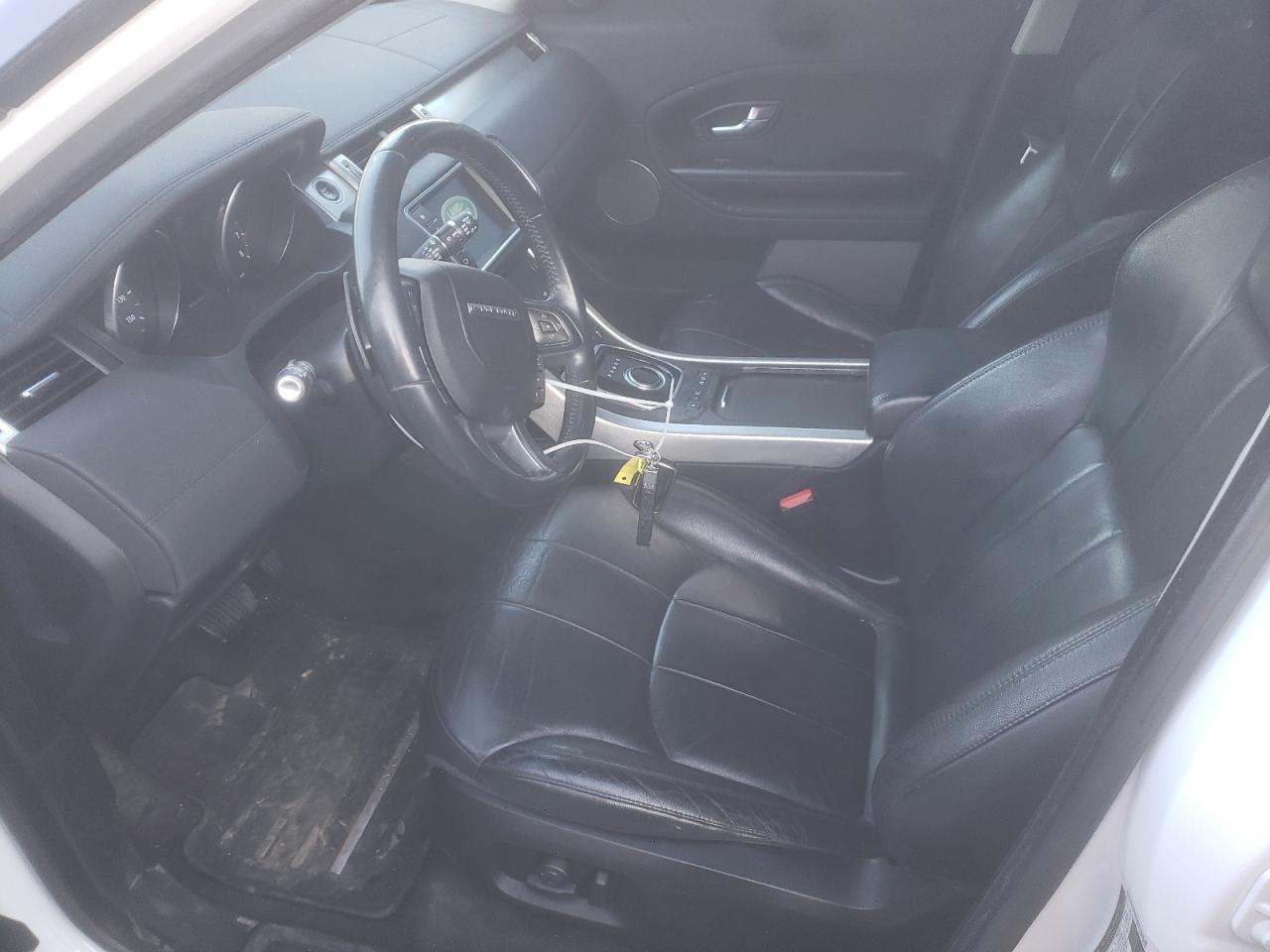 2017 Land Rover Range Rover - Image 7