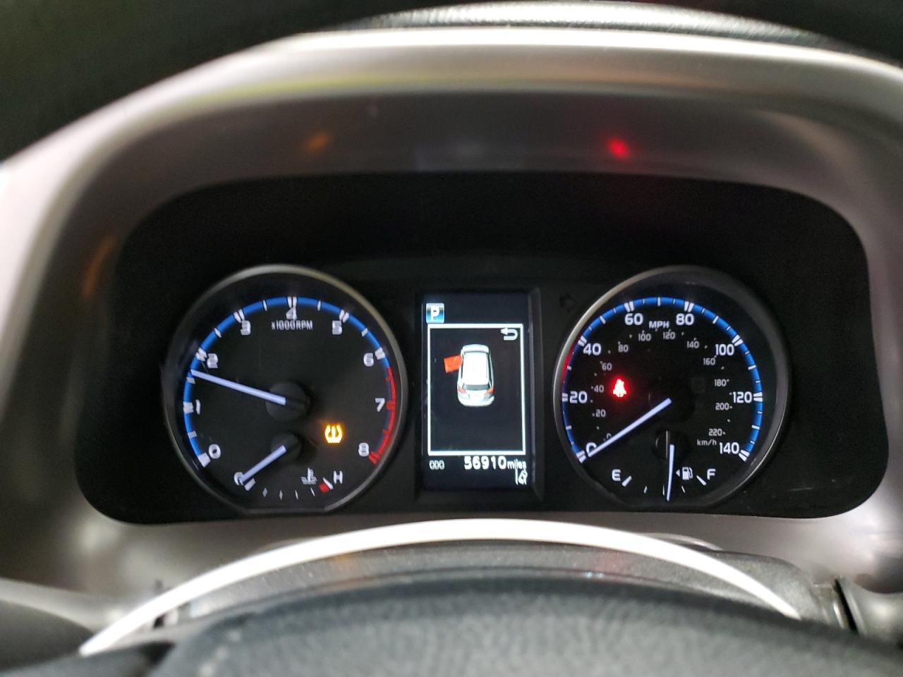 2018 Toyota RAV 4 - Image 9