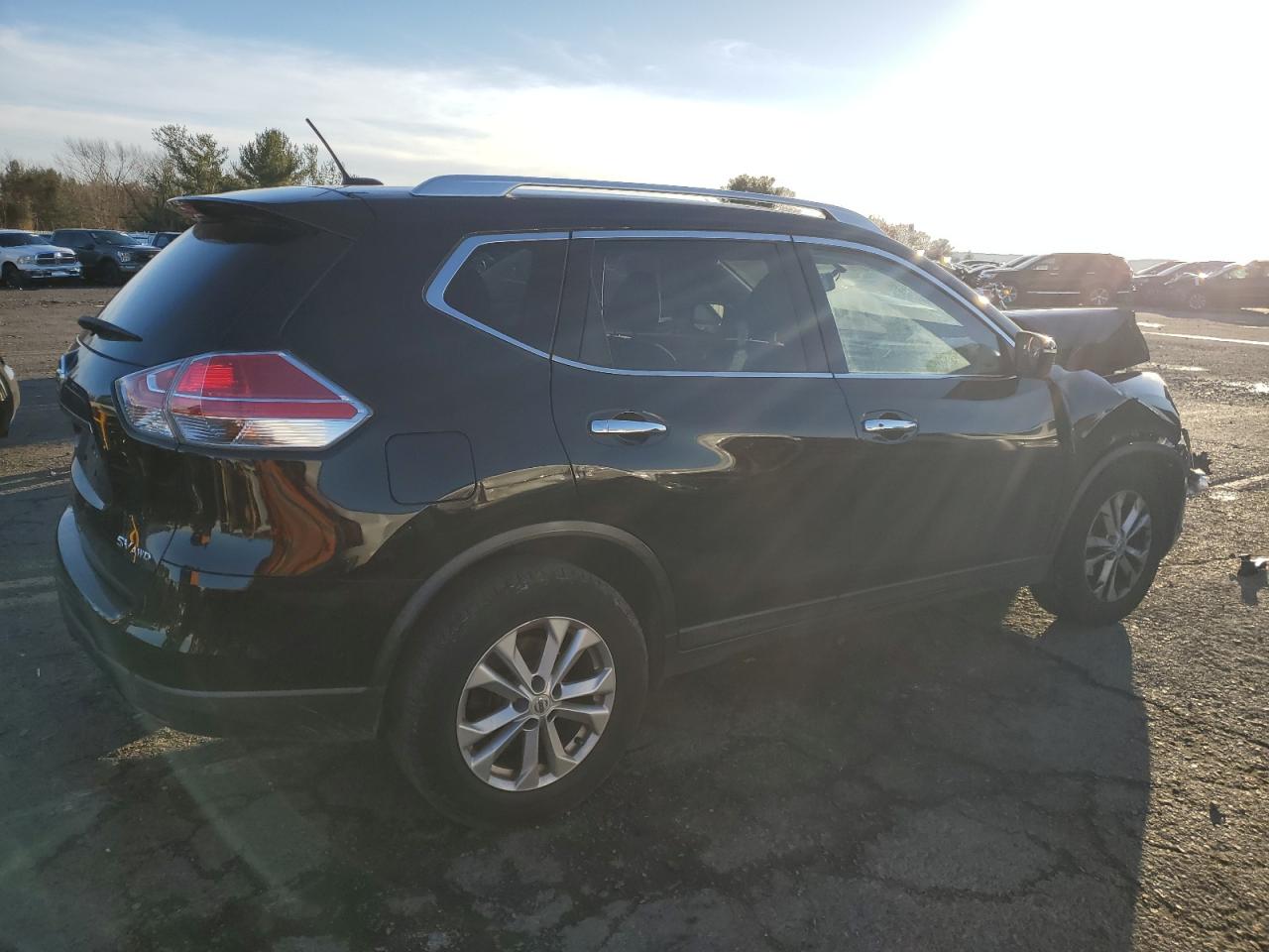 VIN KNMAT2MVXGP731517 2016 NISSAN ROGUE no.3