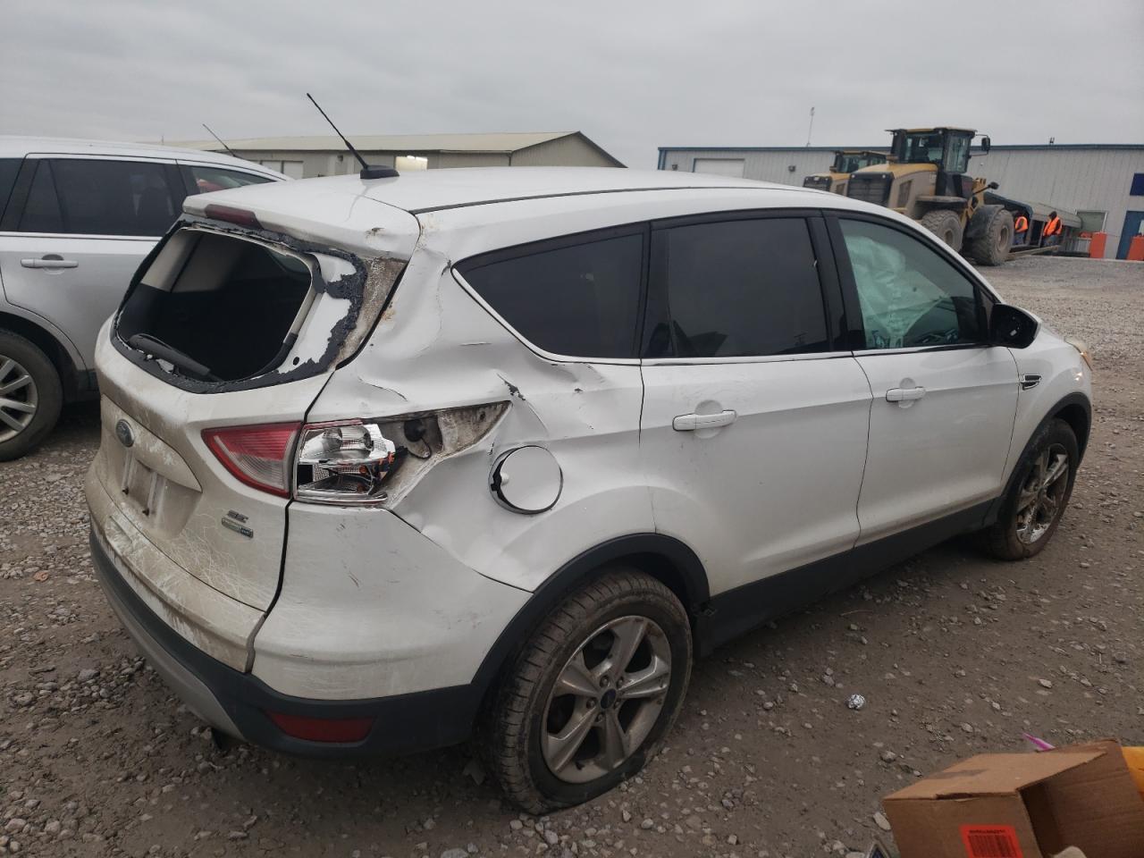 VIN 1FMCU9GX5DUD24421 2013 FORD ESCAPE no.3