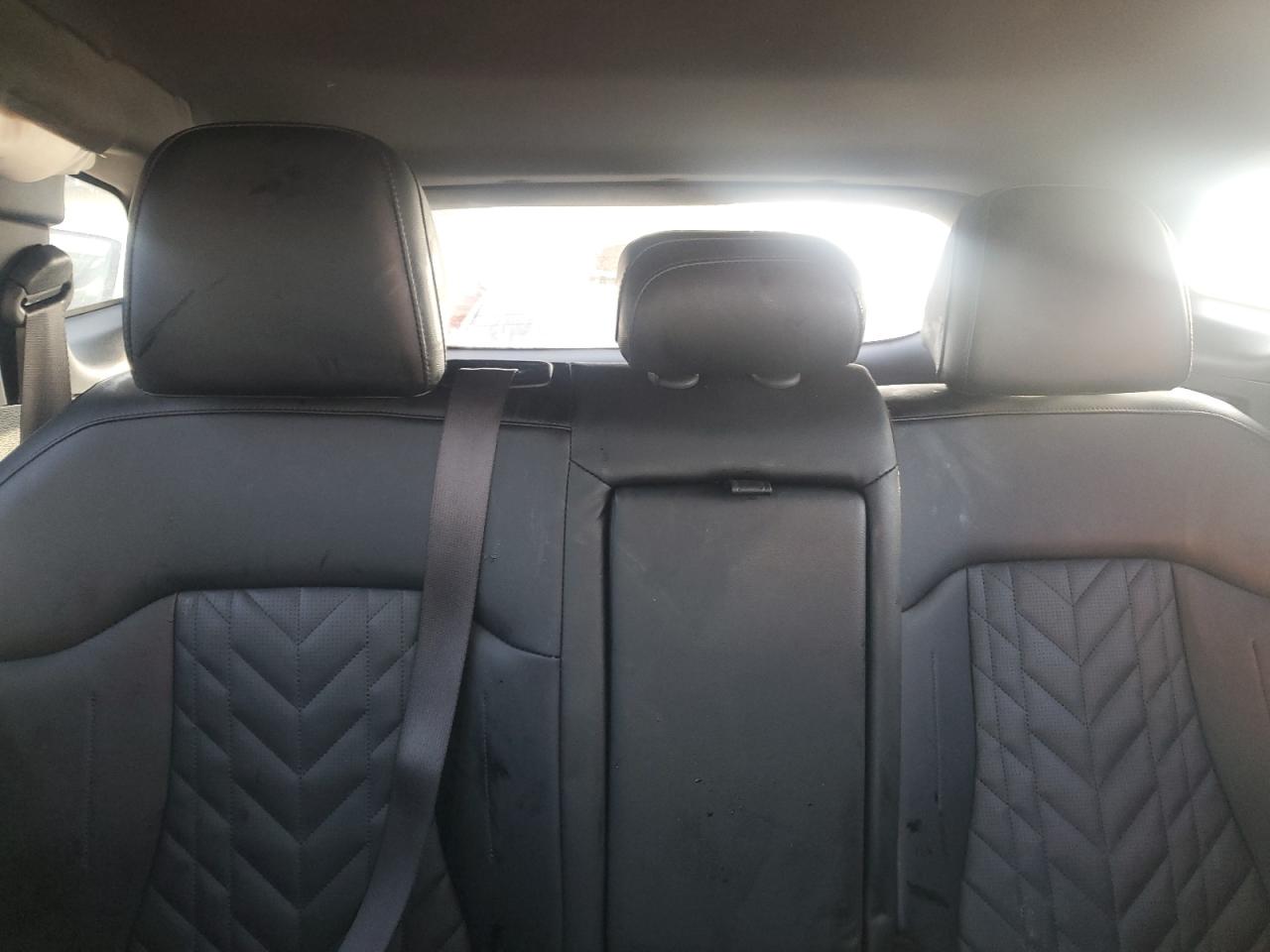 2023 Kia Sportage - Image 10
