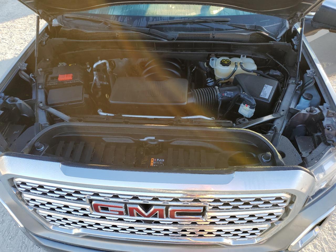 2020 GMC Sierra - Image 12