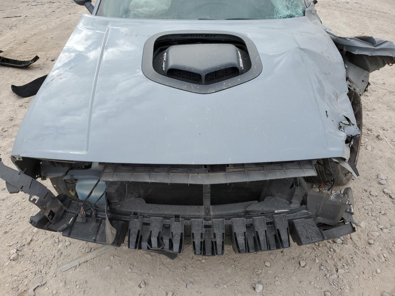 2021 Dodge Challenger - Image 13