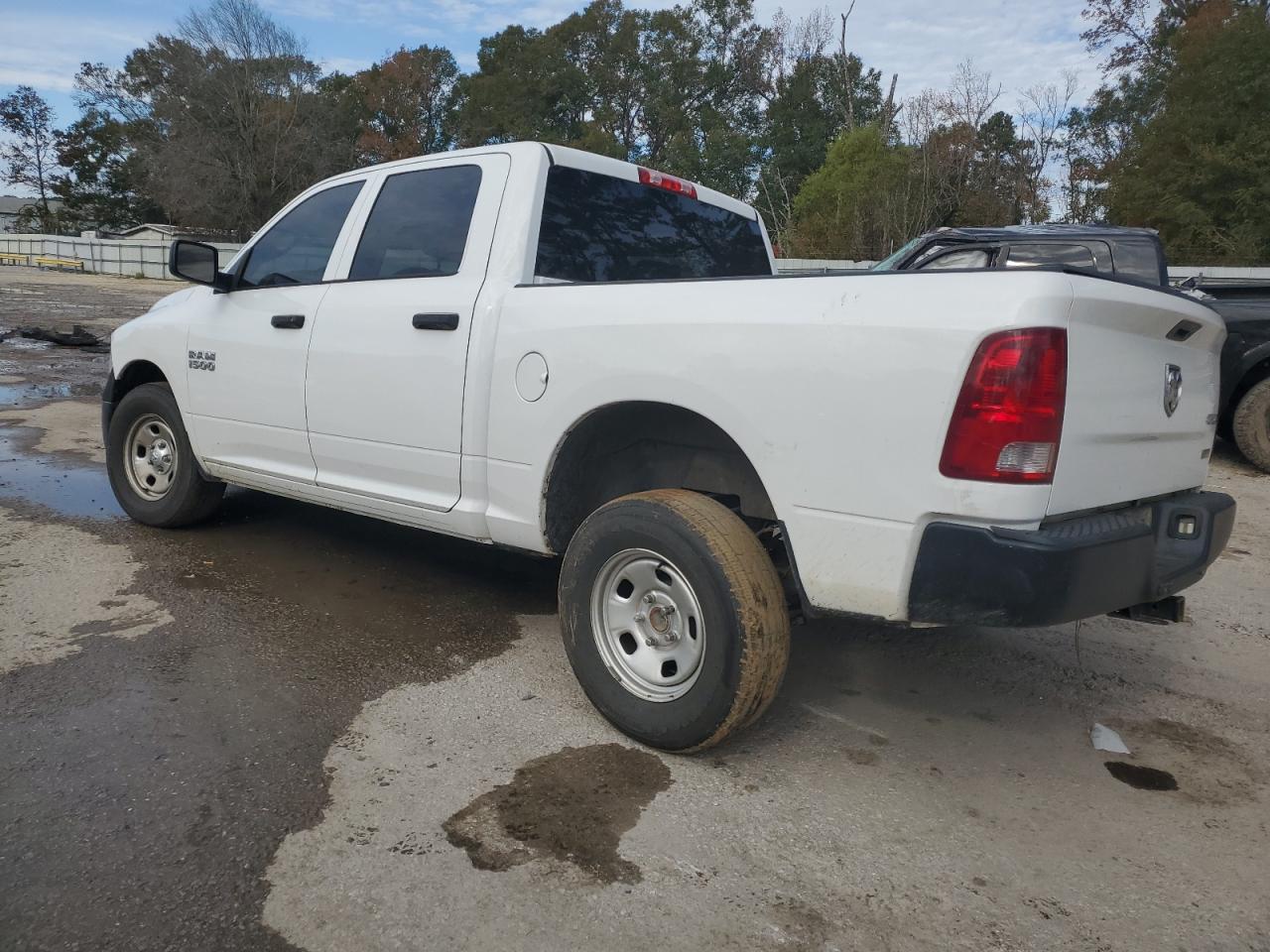 2017 RAM 1500 - Image 2
