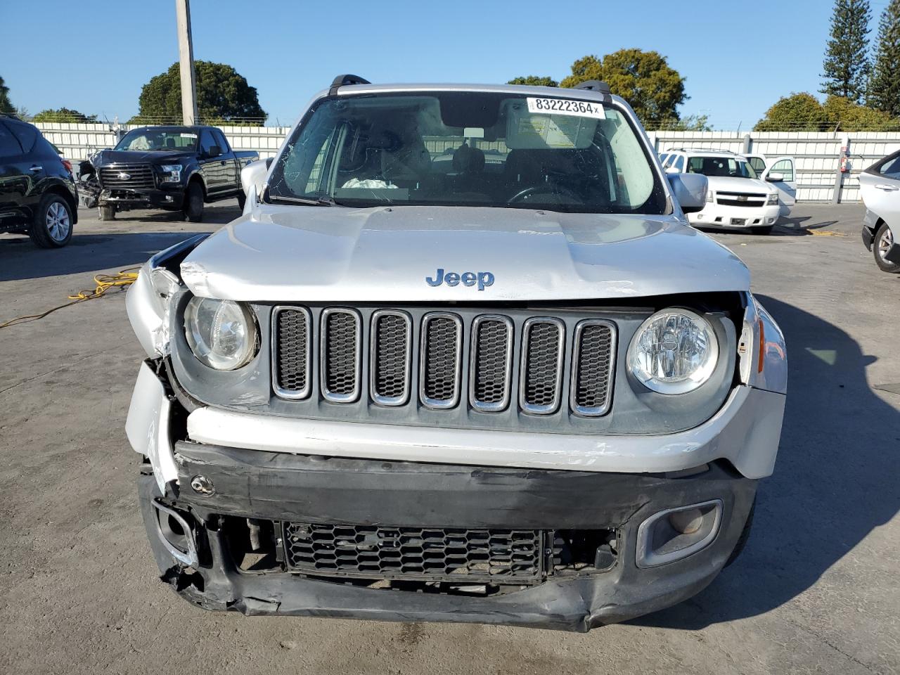 VIN ZACCJABT3FPB33684 2015 JEEP RENEGADE no.5