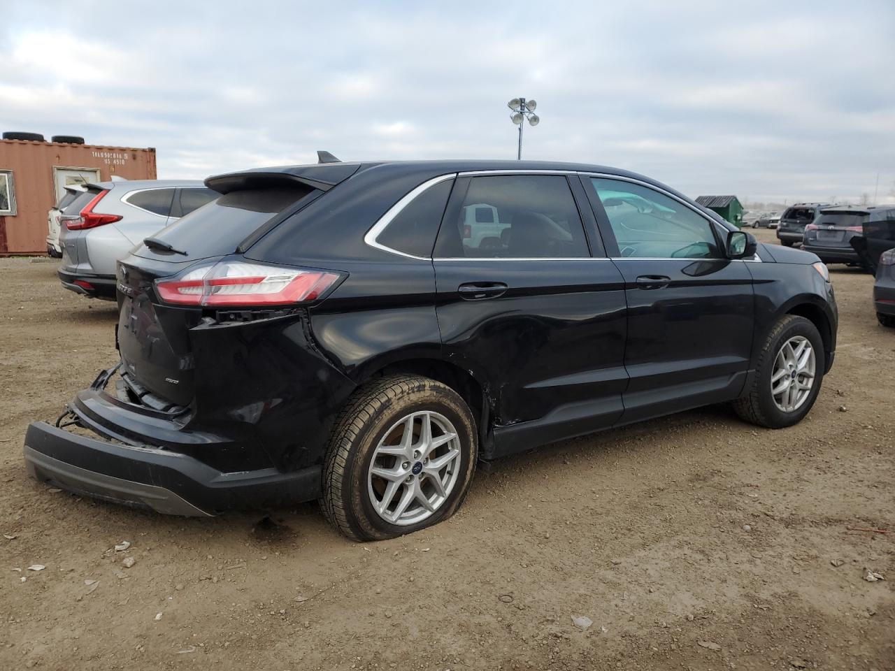 2021 Ford Edge - Image 3