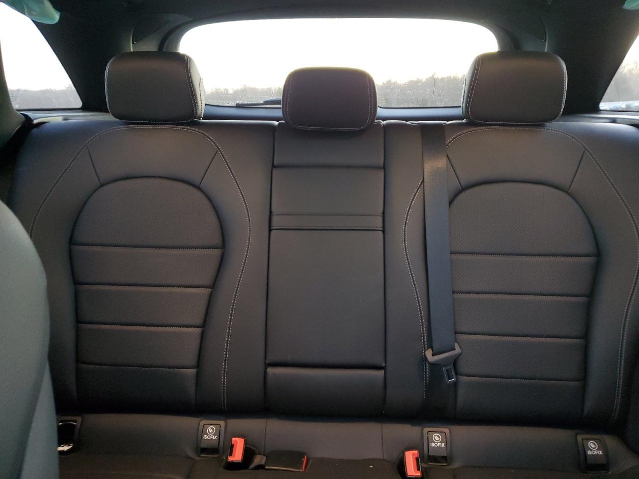 2021 Mercedes-Benz GLC - Image 10