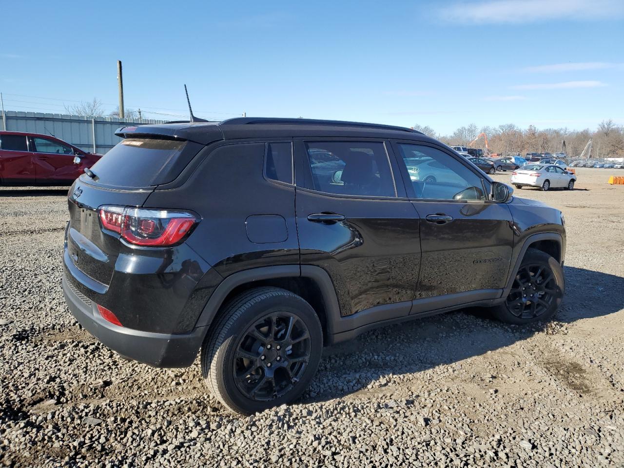 2022 Jeep Compass - Image 3