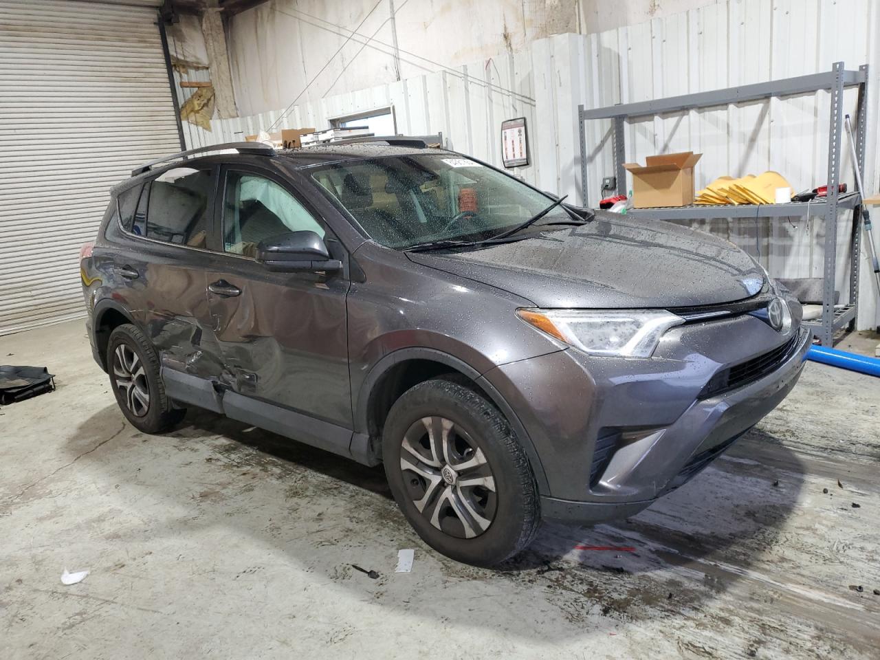 2018 Toyota RAV 4 - Image 4