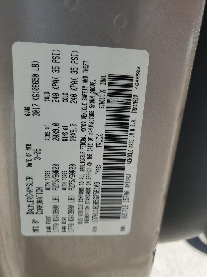 2005 Dodge RAM - Image 12