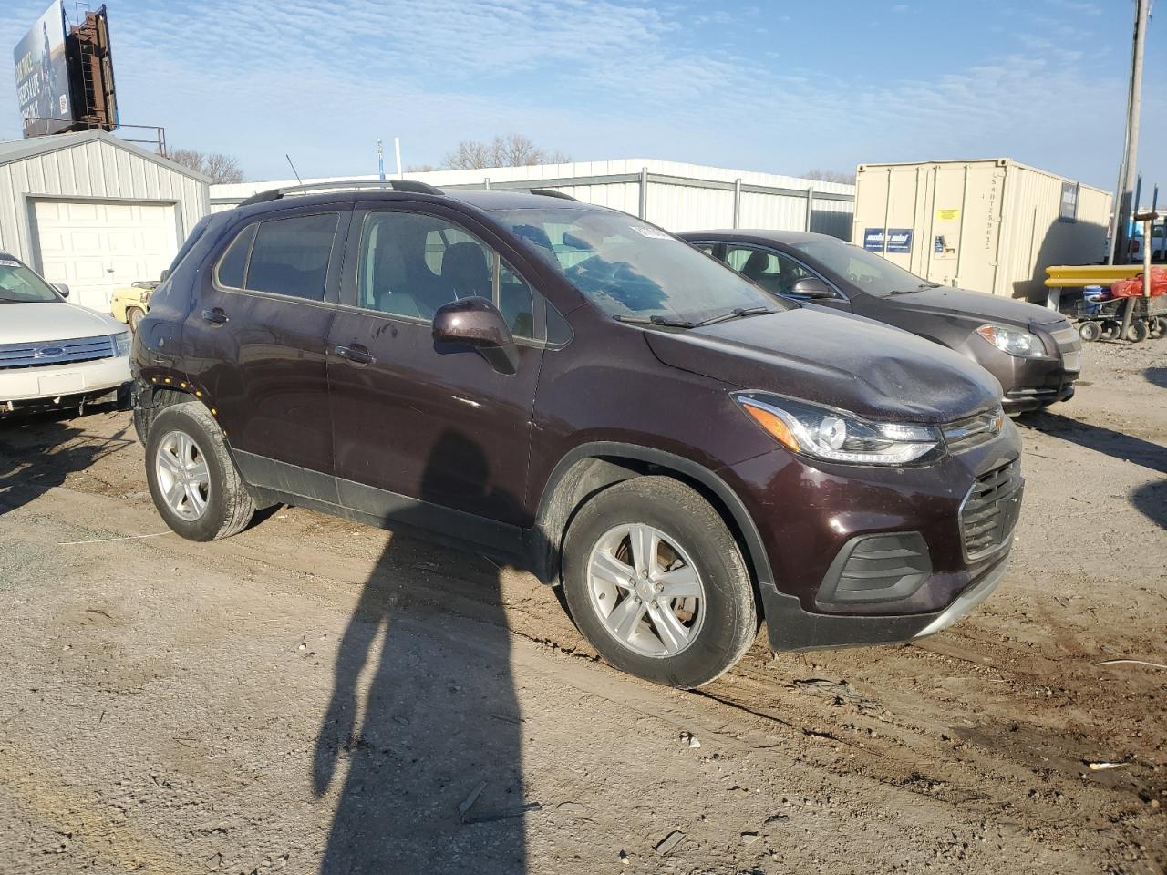 2022 Chevrolet Trax - Image 4